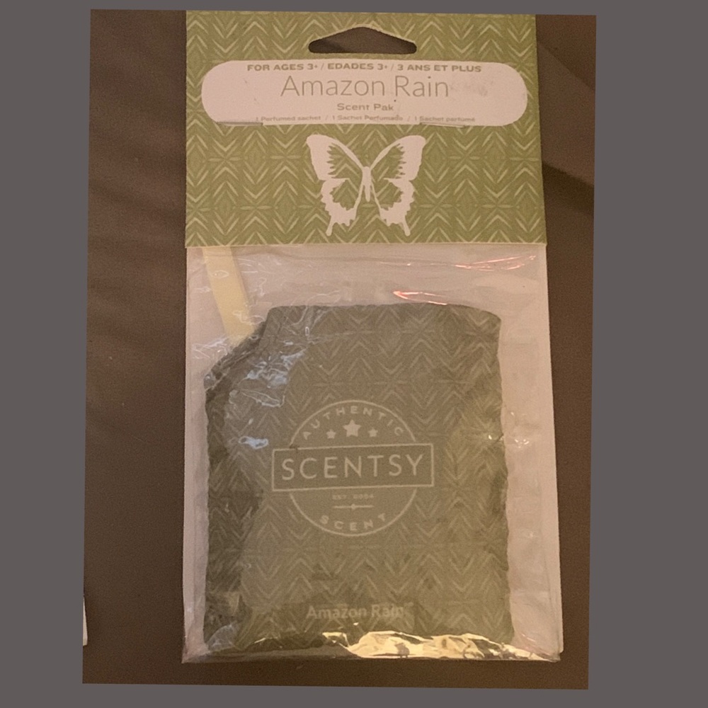 Scentsy Scent pack - Amazon Rain